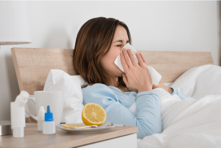 Các triệu chứng cảm cúm sẽ thuyên giảm khi sử dụng tinh dầu Đinh Hương
